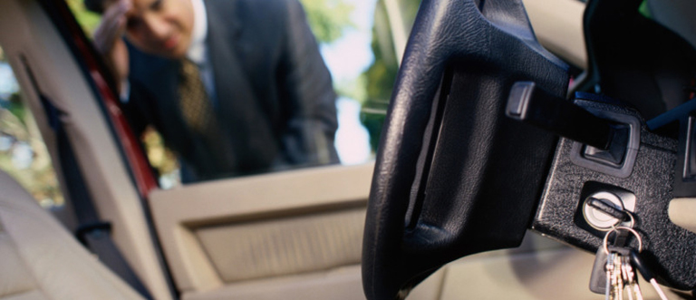 24 hour car locksmith in Valle Vista